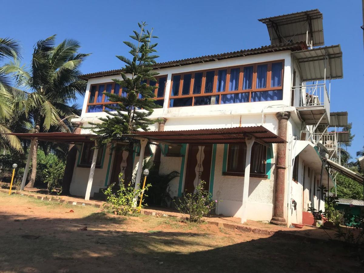 Mermaid Beach Resorts Vengurla エクステリア 写真