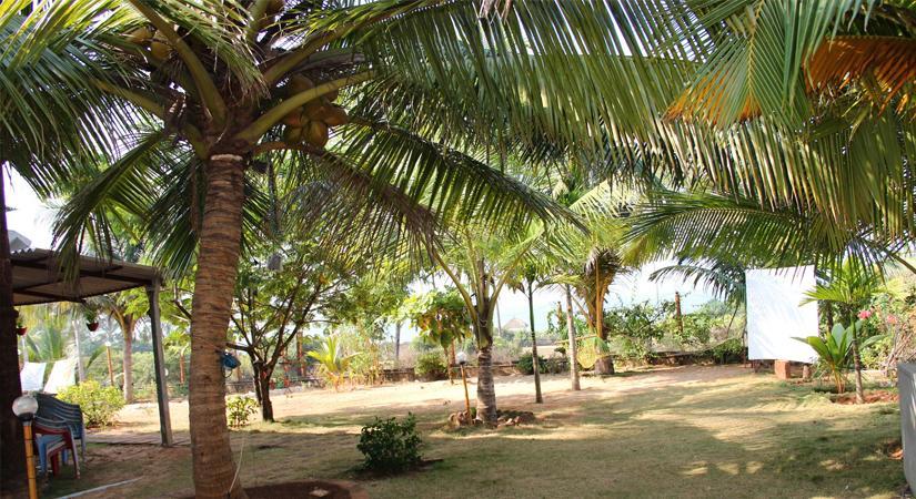 Mermaid Beach Resorts Vengurla エクステリア 写真